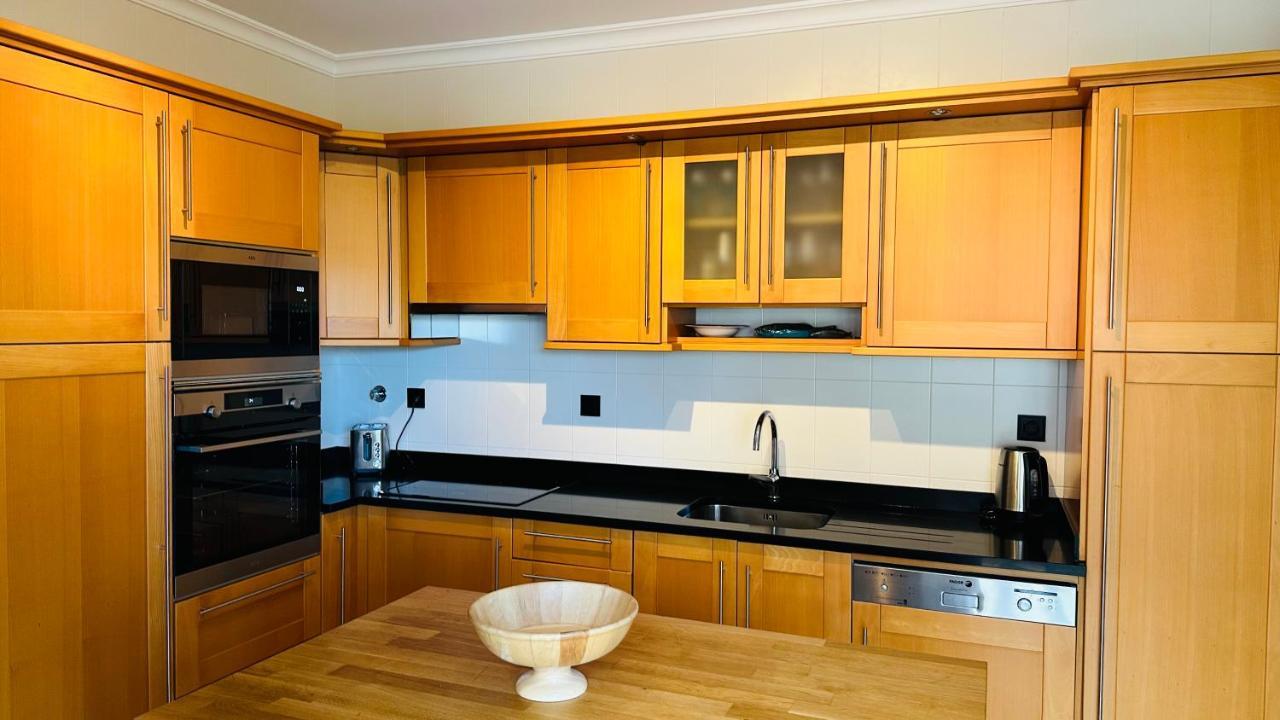 Amazing 2 Bedroom Apartment Near Beach With Pool Lagos Eksteriør bilde